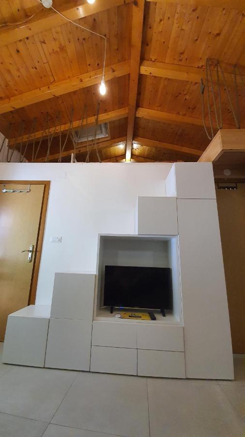 Franceska Apartmani Cres Exteriér fotografie