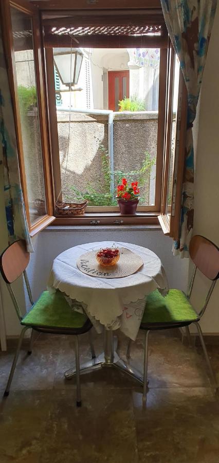 Franceska Apartmani Cres Exteriér fotografie